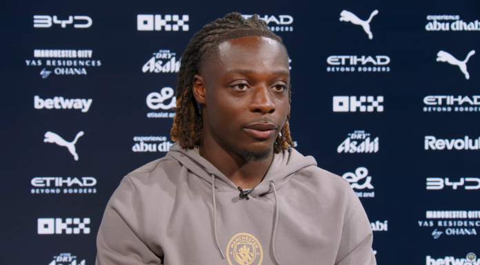 Jérémy Doku réagit à sa prolongation de contrat jusqu’en 2031